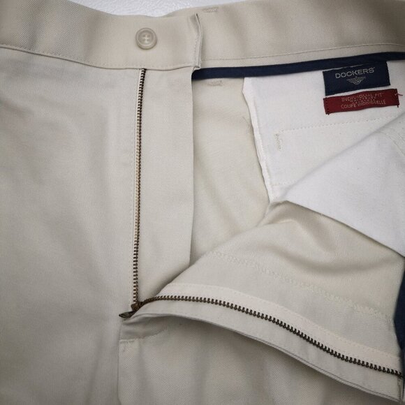 Dockers' Individual Fit Waistband Men's Size 36/32 Flat Front Straight Leg Pants - Picture 8 of 12